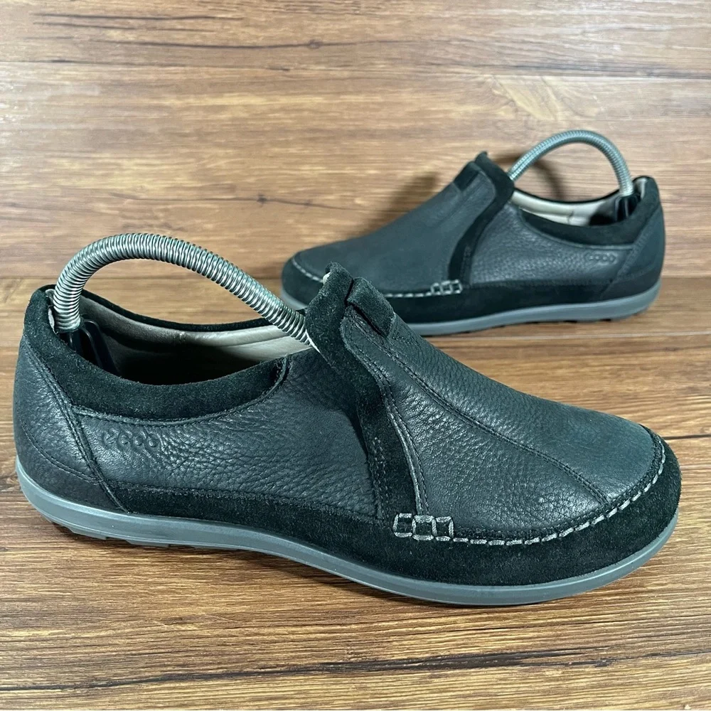 ECCO‎ ‘Cayla’ Black Leather Loafers Shoes Women’s Size 9-9.5 (40)